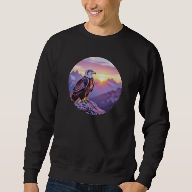 Realistic Eagle on Rock – Majestic Wildlife Scene Sweatshirt (Vorderseite)