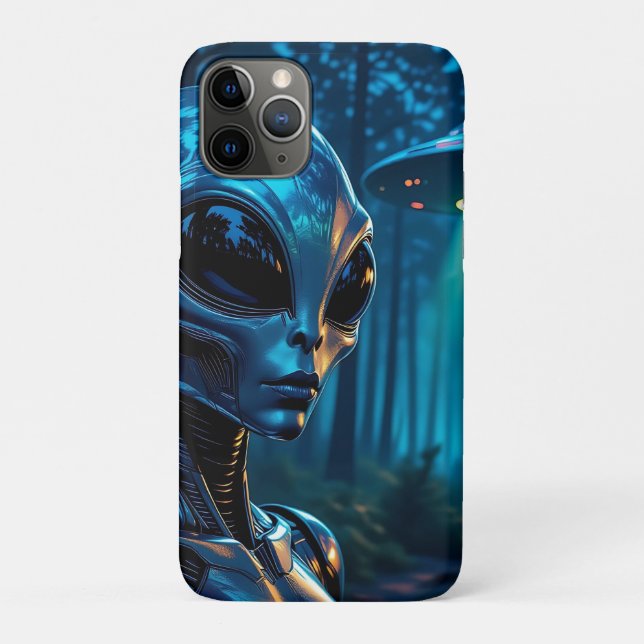 Realistische Hyper-Alien und UFO im Wald Case-Mate iPhone Hülle (Rückseite)