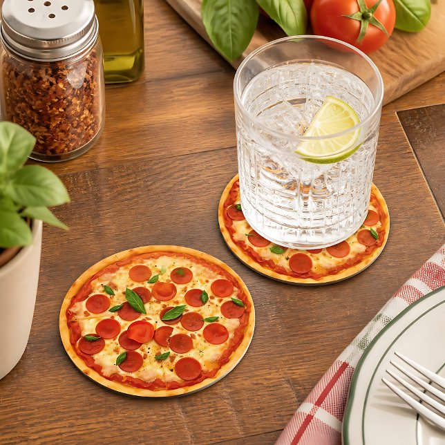 Realistische Pepperoni Pizza Runder Pappuntersetzer (Von Creator hochgeladen)