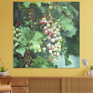 Realistische Weinrebe mit Blättern – Fine Art Leinwanddruck