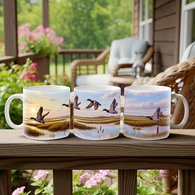 Realistisches Design der Mallard Digital Painting  Kaffeetasse (Von Creator hochgeladen)