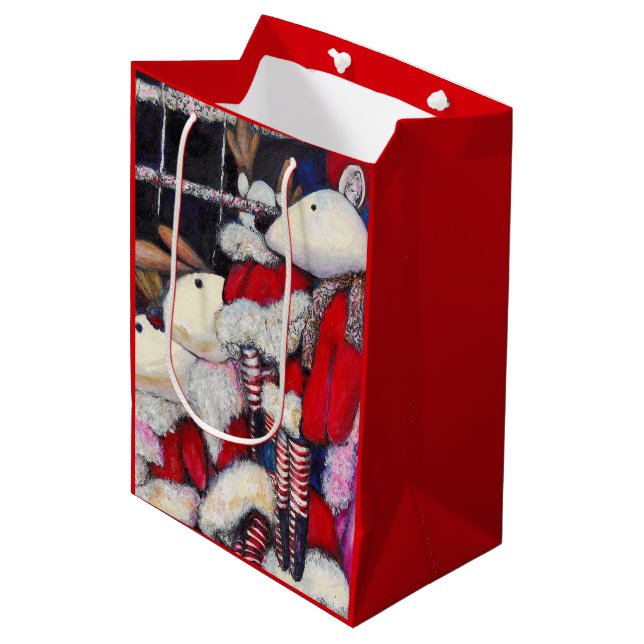 Realität im Urlaub Mittlere Geschenktüte (Vorderseite Schrägansicht)