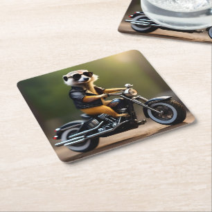 Rebel Meerkat: Leathers, Sonnenbrillen und Motorra Rechteckiger Pappuntersetzer