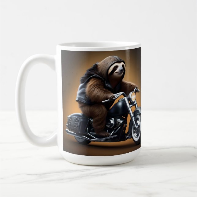 Rebel Sloth: Ein lederverkleidetes Motorrad Kaffeetasse (Links)