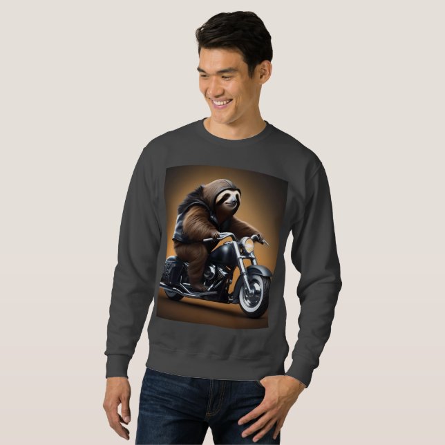 Rebel Sloth: Ein lederverkleidetes Motorrad Sweatshirt (Vorne ganz)