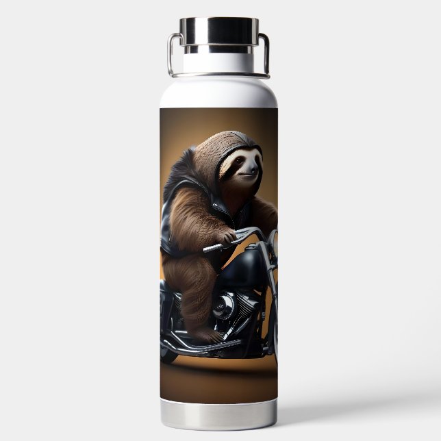 Rebel Sloth: Ein lederverkleidetes Motorrad Trinkflasche (Rückseite)