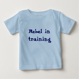 Rebell im Trainingst-shirt Baby T-shirt