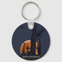 Reben, Mond- und Totem-Polen auf dem Friedhof