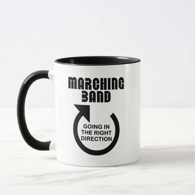 Rechte Ausrichtung der Marching-Band Tasse (Links)
