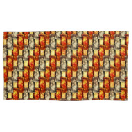 Rechteckige, rötlich und beige gearbeitete Stücke Kissenbezug