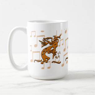 Rechts gegenüber Kokopelli Musiker mit musikalisch Tasse