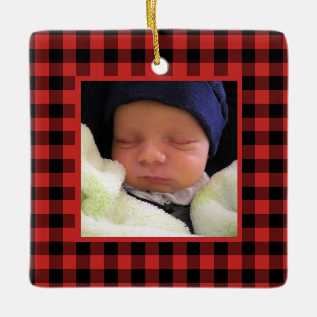 Red and Black Buffalo Kariert Baby's First Christm Keramikornament (Vorderseite)