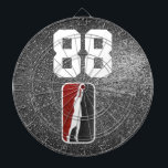 Red and Black Glitzer Basketball Team Jersey Dartscheibe<br><div class="desc">Ruby Rot und Schwarz Imitate Glitzer funkeln hinter einer kühlen weißen Kontur eines Basketballspielers. Aktualisieren Sie einfach die Jersey-Nummer auf der Vorderseite und personalisieren Sie die Informationen auf der Rückseite. In anderen funkelnd Teamfarben erhältlich.</div>