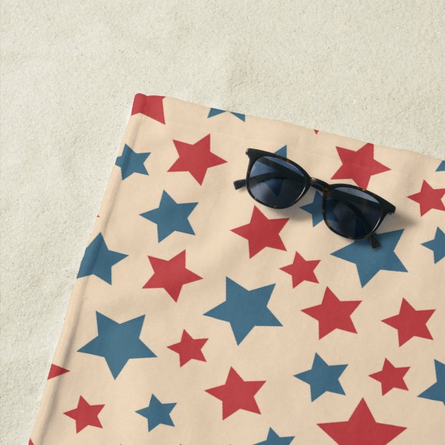 Red and Blue Stars, 4th of July, Beige Background Strandtuch (Beispiel)