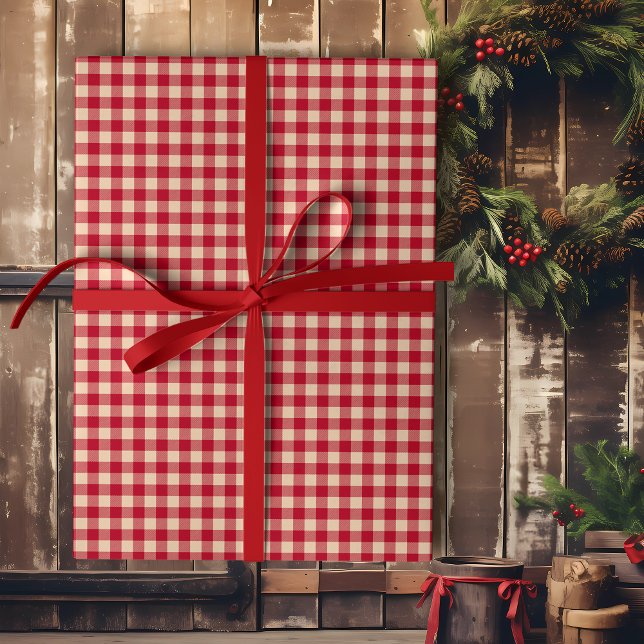 Red and Kraft Country Gingham Christmas Geschenkpapier (Von Creator hochgeladen)