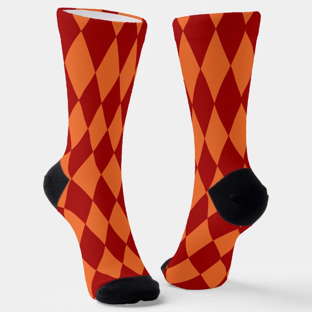 Red and Orange Harlequin Checkered Design  Socken (Von Creator hochgeladen)