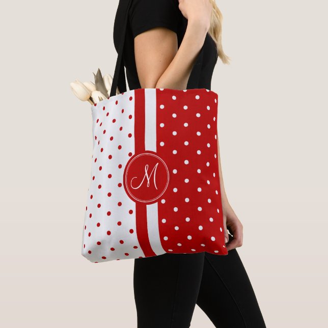 Red and White Polka Dot Design (Von Nahem)