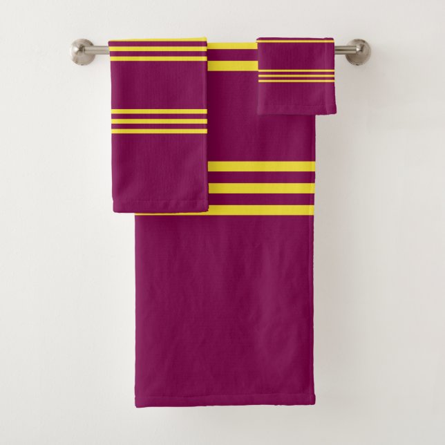 Red and Yellow Towel Badhandtuch Set (Insitu)