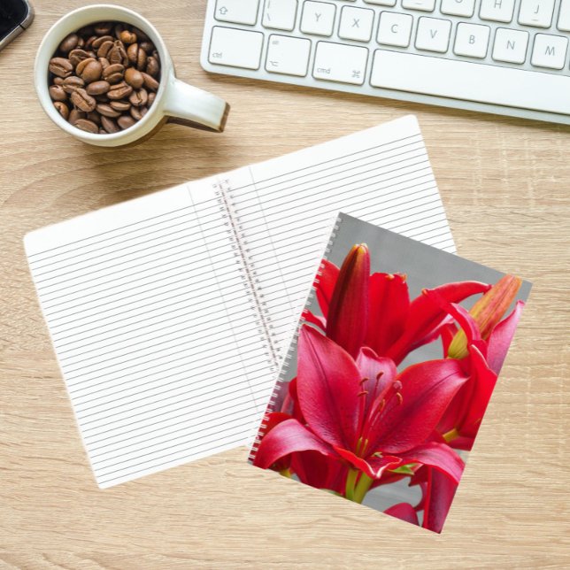 Red Asiatic Lilies Floral Notebook Notizbuch (In Situ)