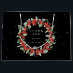 Red Berry Eukalyptus Christmas/Holiday Vielen Dank Große Geschenktüte<br><div class="desc">Elegant,  schwarz,  Weihnachten/Feiertag 'Danke' Gefallen oder Geschenktasche. Mit einem Kranz von Hand bemalten roten Beeren und Eukalyptus. Der gesamte Text ist vollständig editierbar,  sodass Sie den Schriftart leicht ändern können. Verschiedene Taschen in verschiedenen Größen und Koordinatensets in meinem Geschäft verfügbar.</div>