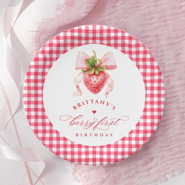Red Berry First Birthday Pappteller (Von Creator hochgeladen)