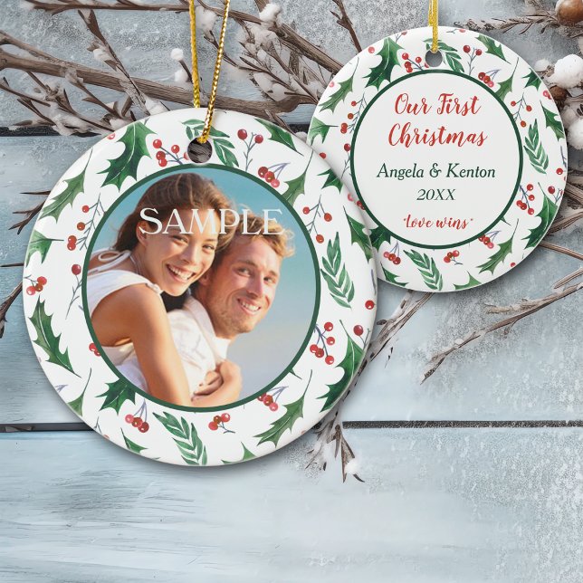 Red Berry Holly Foto Template Unser erstes Weihnac Keramik Ornament (Von Creator hochgeladen)