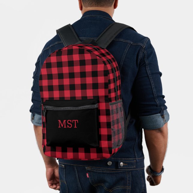 Red Black Buffalo Karo mit Monogram Bedruckter Rucksack (Insitu (Modell))