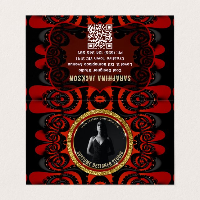 Red Black + Gold Funky Gothic Creative Visitenkarten (Außenseite Aufgefaltet)