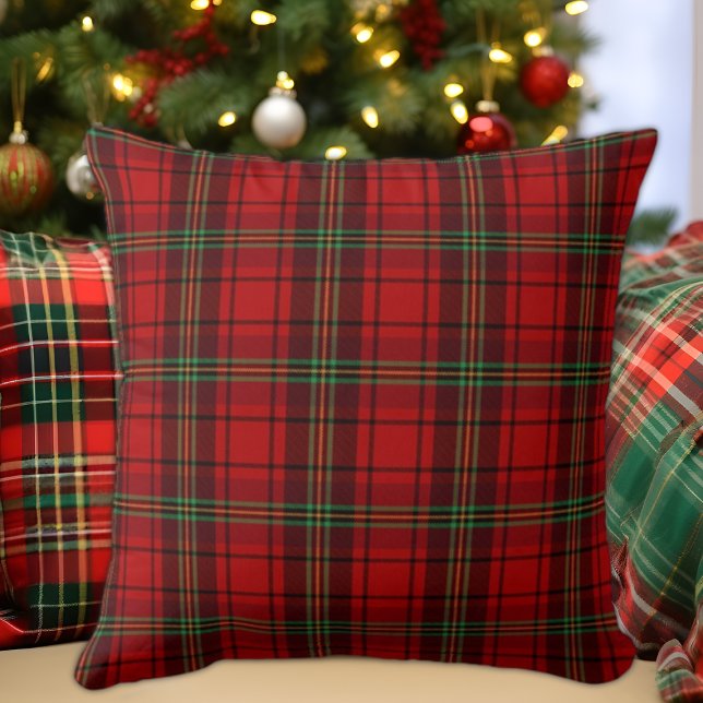 Red Black Green Cosy Plaid Kissen (Von Creator hochgeladen)