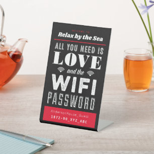 Red Black Liebe and Wifi Zuhause Network and Passw Sockelschild
