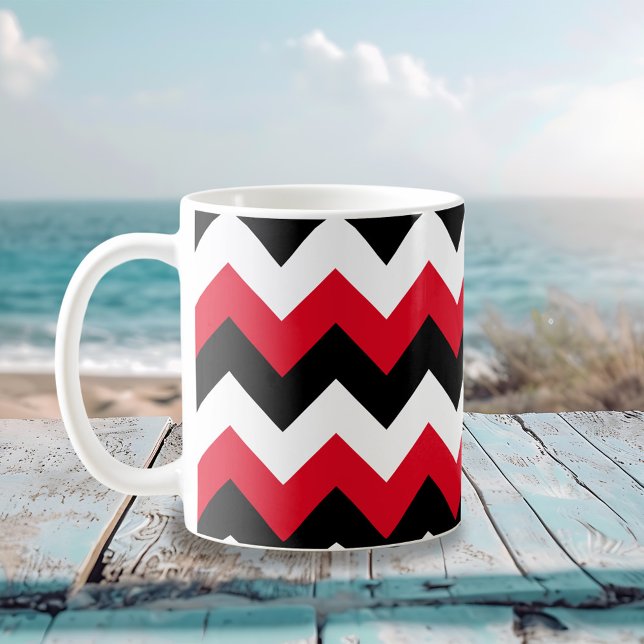 Red Black und White Zigzag Tasse (Red Black and White Zigzag Coffee Mug)