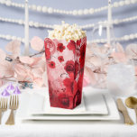 Red Bloom Symphony Geschenkschachtel<br><div class="desc">A vibrant tapestry of red roses and poppies unfolds across a blush-toned background,  interwoven with swirling vines and abstract flourishes.
This artwork evokes romantic intensity,  artistic elegance,  and the expressive power of floral movement.</div>