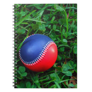 Red & Blue Baseball mit weißem Stitching Notizblock