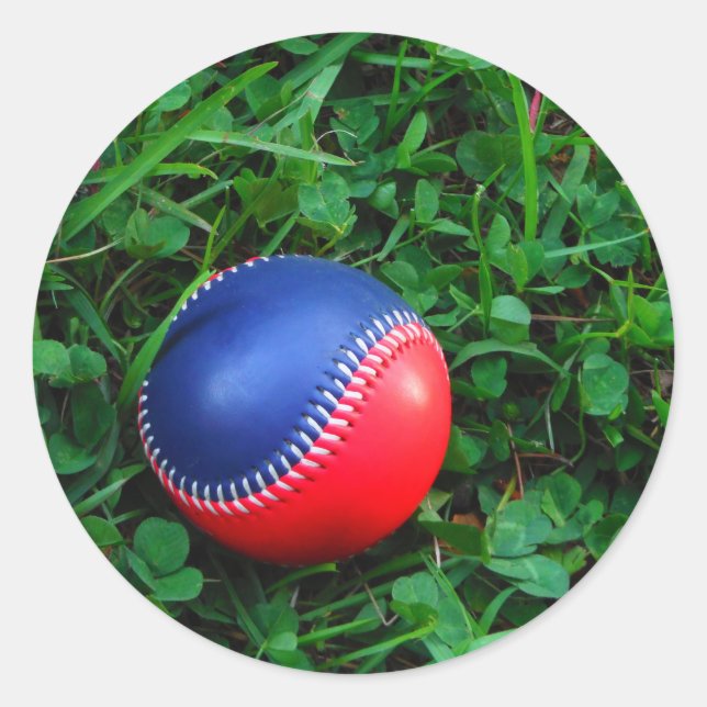Red & Blue Baseball mit weißem Stitching Runder Aufkleber (Vorderseite)