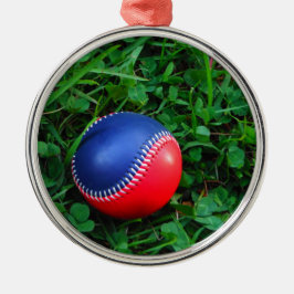 Red & Blue Baseball mit weißem Stitching Silbernes Ornament
