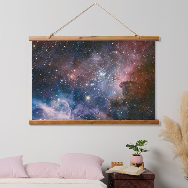 Red & Blue Carina Nebula Hubble Telescope Wandteppich Mit Holzrahmen (Schlafzimmer)
