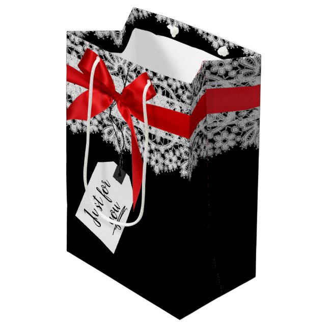 Red Bow an der Spitze Mittlere Geschenktüte (Vorderseite Schrägansicht)