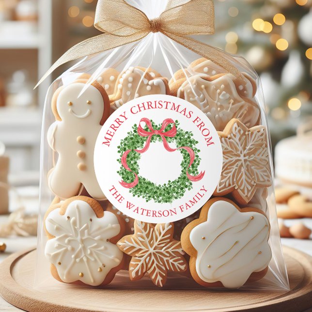 Red Bow Christmas Boxwood Wreath-Geschenk Runder Aufkleber (Von Creator hochgeladen)