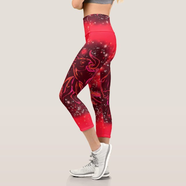 Red Bull Capri Leggings laufen in der Sternennacht (Links)