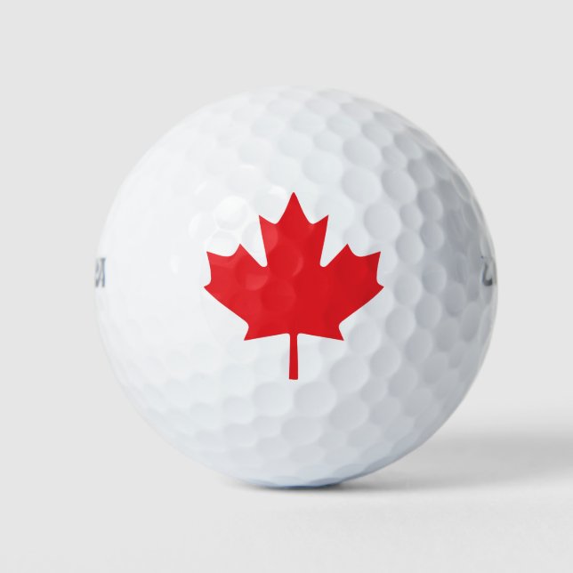 Red Canadian Maple Leaf unter kanadischer Flagge Golfball (Vorderseite)