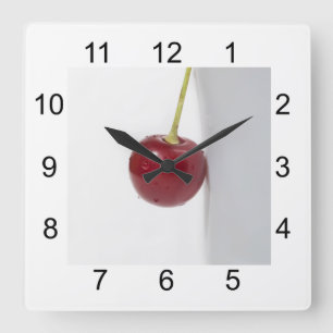 Red Cherry Berry Quadratische Wanduhr