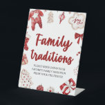 Red Christmas Family Traditionen Baby Dusche Schil Sockelschild<br><div class="desc">Red Christmas Family Traditionen Baby Dusche Schild</div>