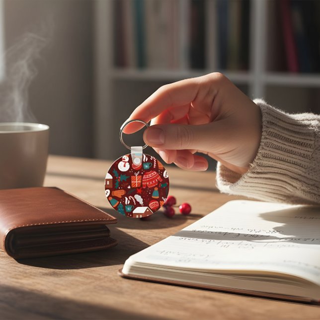 Red Christmas Ornament – Festive Holiday Design Schlüsselanhänger (Von Creator hochgeladen)