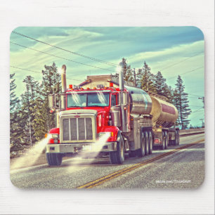 Red Cistern Truck Highway Autofahrt Art Mousepad