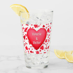Red Confetti Hearts Personalisiert Glas