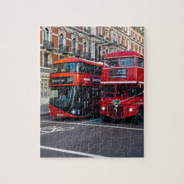 Red Double Decker Buses Puzzle (Vertikal)