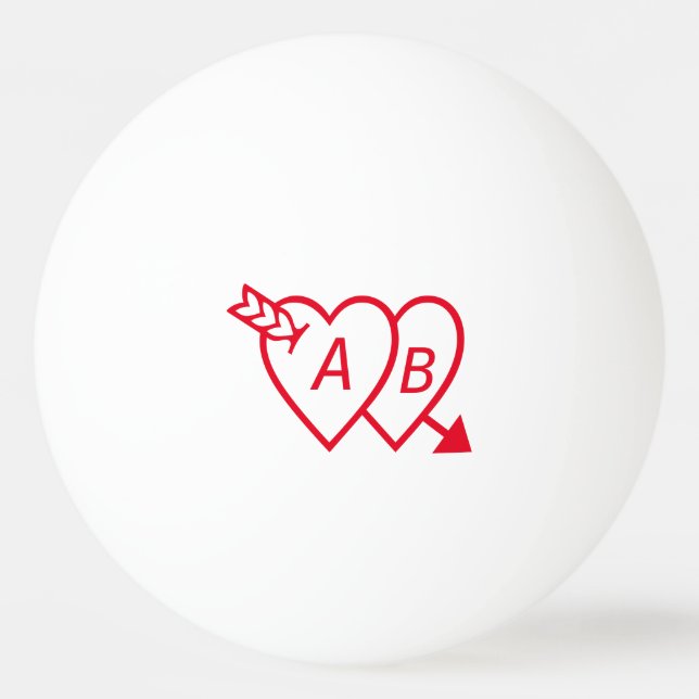 Red Double Hearts with Cupids Arrow and Initials Tischtennisball (Vorderseite)
