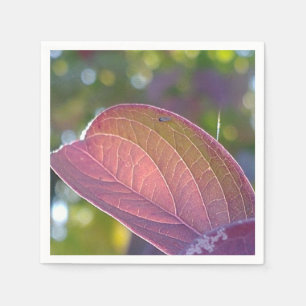 Red Fall Leaf und Bokeh Serviette