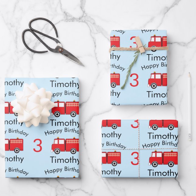 Red Fire Truck Pattern Boy's Name & Age Birthday Geschenkpapier Set (Vorderseite)
