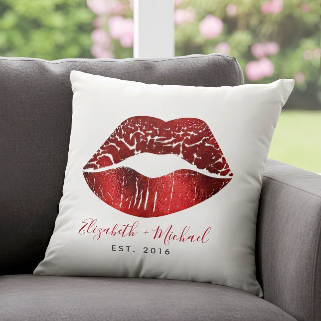 Red Foil Lips Individuelle Name Script Bold Modern Kissen (Von Creator hochgeladen)
